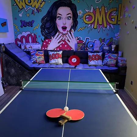 Game Zone 6 Max Center Parking Wifi 2 Jacuzzi Magenta