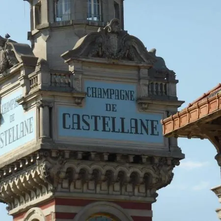 Game Zone Maison Unique Hyper Centre Ville, Proche Toutes Commodites * Magenta