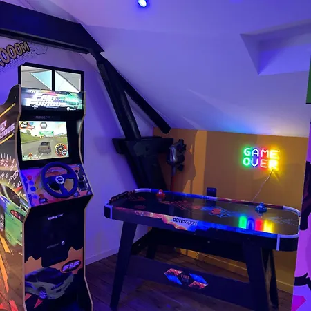 Game Zone 6 Max Center Parking Wifi 2 Jacuzzi Appartement