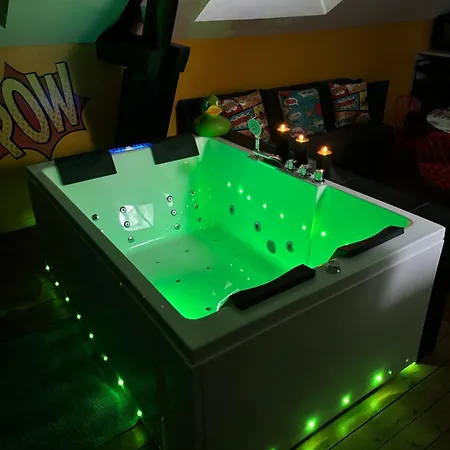 Game Zone 6 Max Center Parking Wifi 2 Jacuzzi