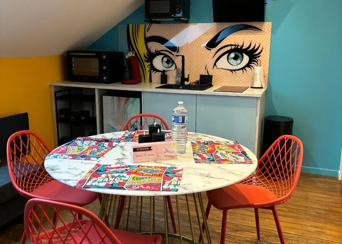 Game Zone Maison Unique Hyper Centre Ville, Proche Toutes Commodites Magenta