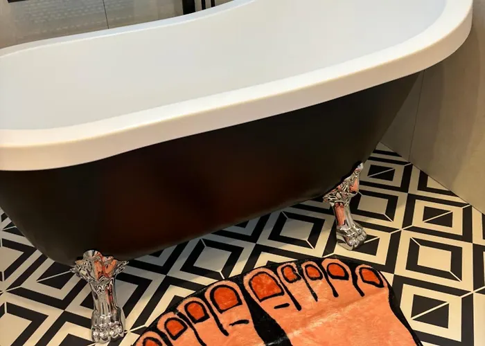 Game Zone Maison Unique Hyper Centre Ville, Proche Toutes Commodites 아파트 *